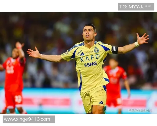 全球五大足球巨星的辉煌历程与足坛影响力深度解析